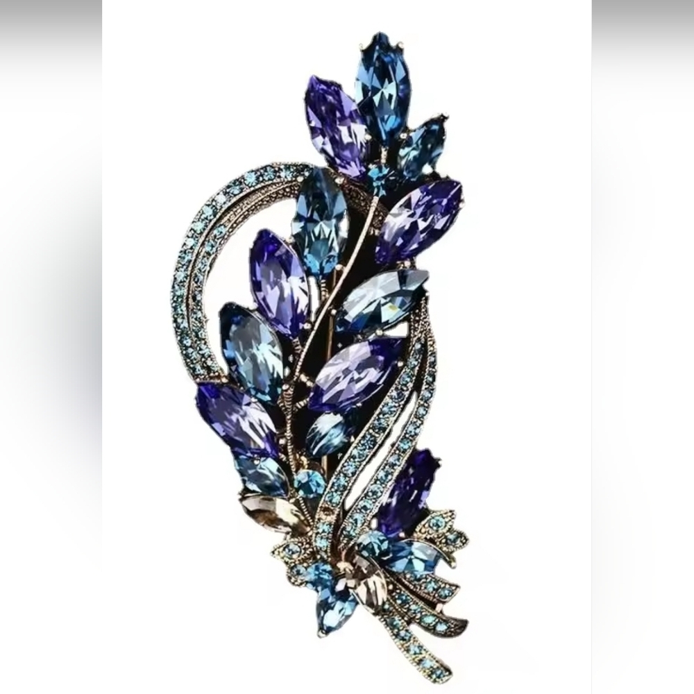 Sapphire and Silver Leaf Brooch - Picture 5 of 5
